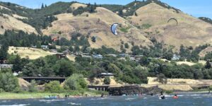 Kiteboarding Lessons in The gorge Lyle Washington